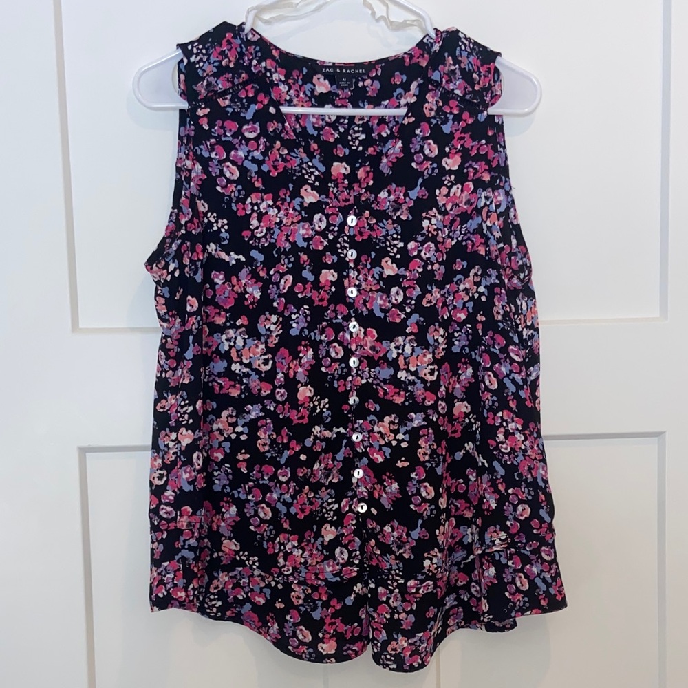 M Zac & Rachel Sleeveless Floral Button-Front Top - Navy with Pink Floral